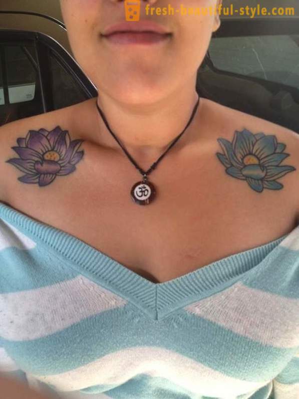 Tatuaż „Lotus”: implikacje dla dziewczynek