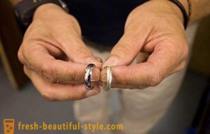 Rod w biżuterii: powłoka jest szkodliwy czy nie?