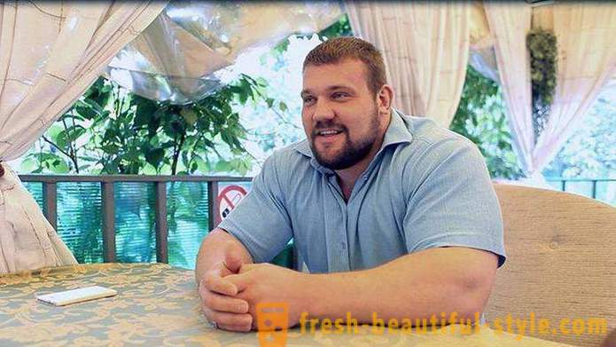 Kirill Sarychev: wzrost, waga, zdjęcia