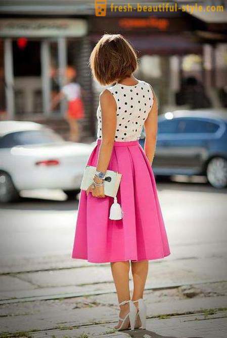 Z tego, co nosić różowe Porady stylistów spódnica