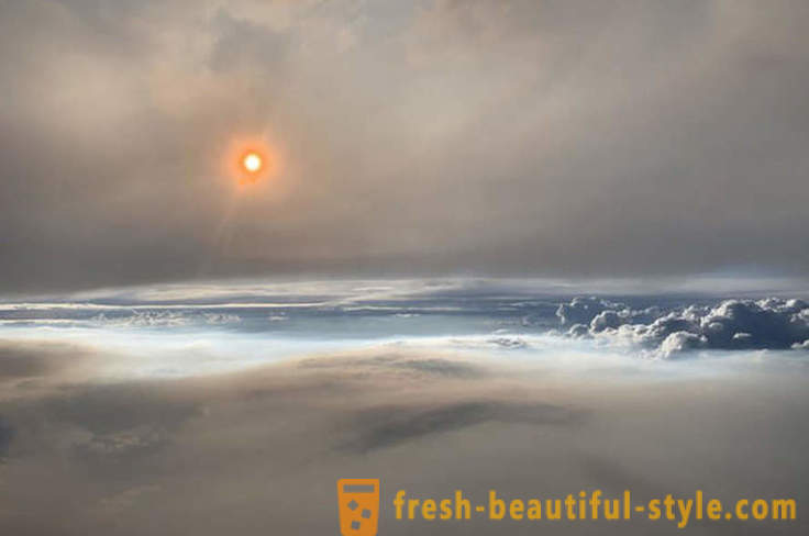 NASA sfotografował rzadkie zjawisko - ten „ogień” chmurę