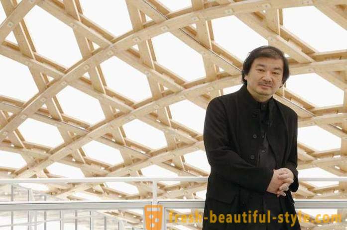 Japoński architekt tworzy dom papieru i tektury