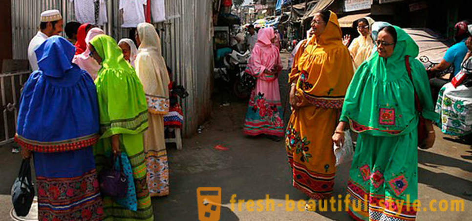 Życie w Indian sekty, która wciąż sprawia żeńskiego obrzezania