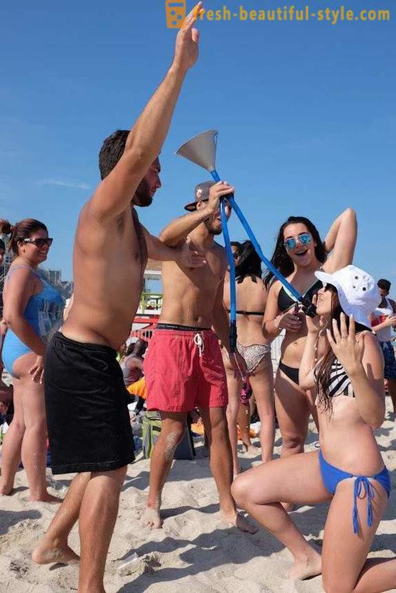 Jak amerykańscy studenci spędzają swoje wakacje w Miami