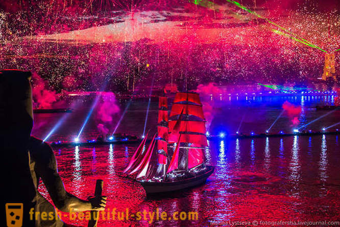 Jak wspomniano Scarlet Sails 2014 Petersburgu