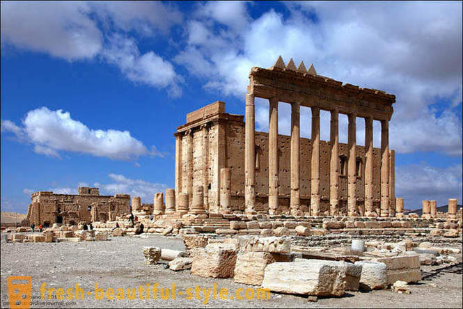 Palmyra - wielkie miasto na pustyni