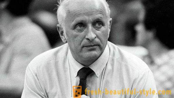Aleksander Gomelski: Coaching kariery, nagrody, medale i osobiste życie legendy