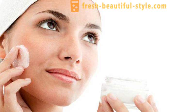 Cream „Laura” z kwasem hialuronowym: opinie klientów i kosmetyczki