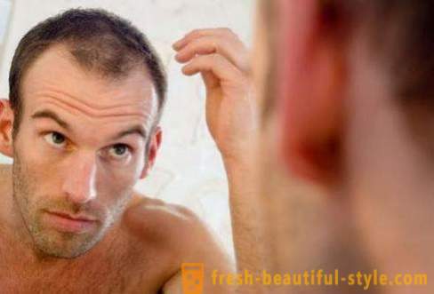 Jak wzmocnić włosy przed wypadnięciem: skuteczne narzędzia i informacje zwrotne na nich